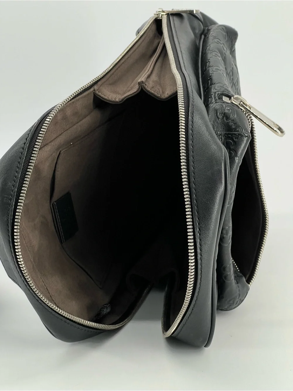 Gucci Guccissima Leather Sling Crossbody Bag
